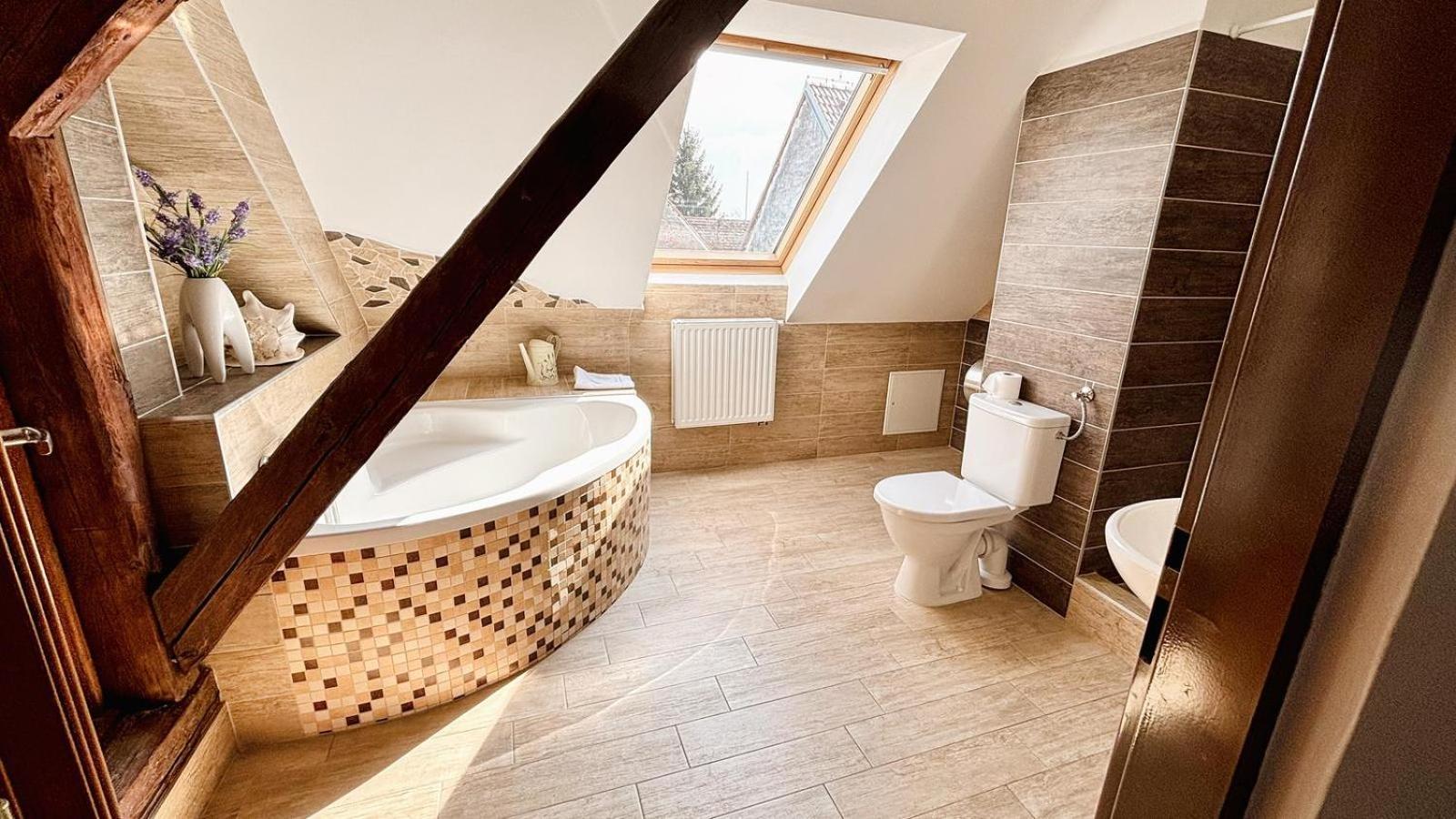 Wellness Hotel & Minipivovar Knezinek Czeskie Budziejowice Zewnętrze zdjęcie